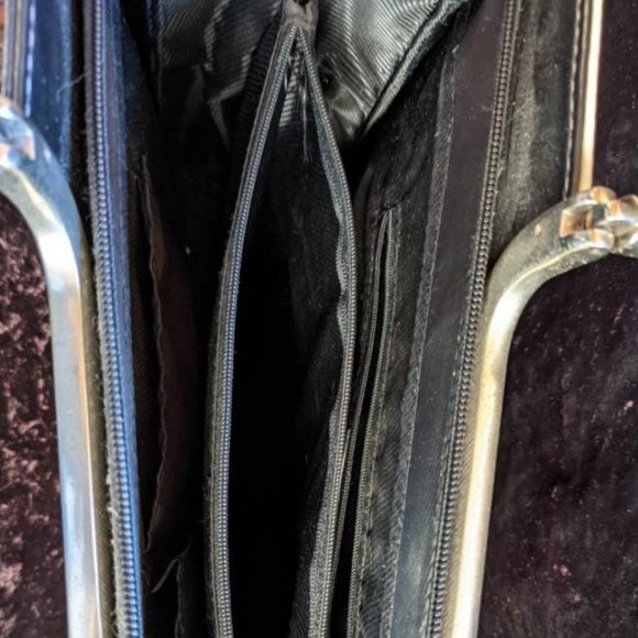 Flora Louis Leather Checkerboard Handbag Purse Excellent Black & White, Timeless - Picture 12 of 16